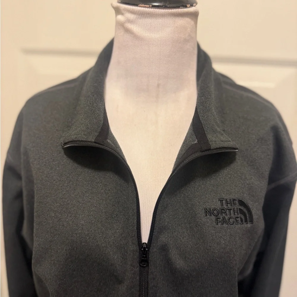 The North Face Black Quarter-Zip Pullover unisex